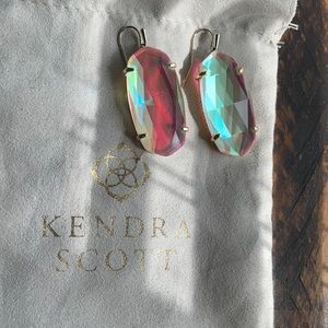 Kendra Scott iridescent Esme Earrings!